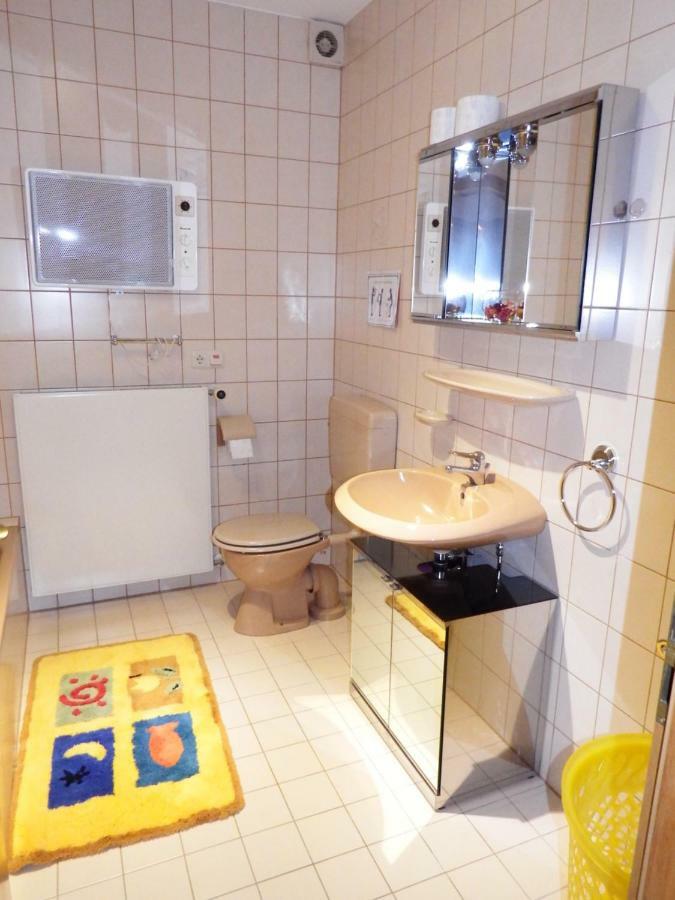 Nette Ferienwohnung Mit Eigenem Eingang Und Sonnenterrasse Idstein Exterior photo