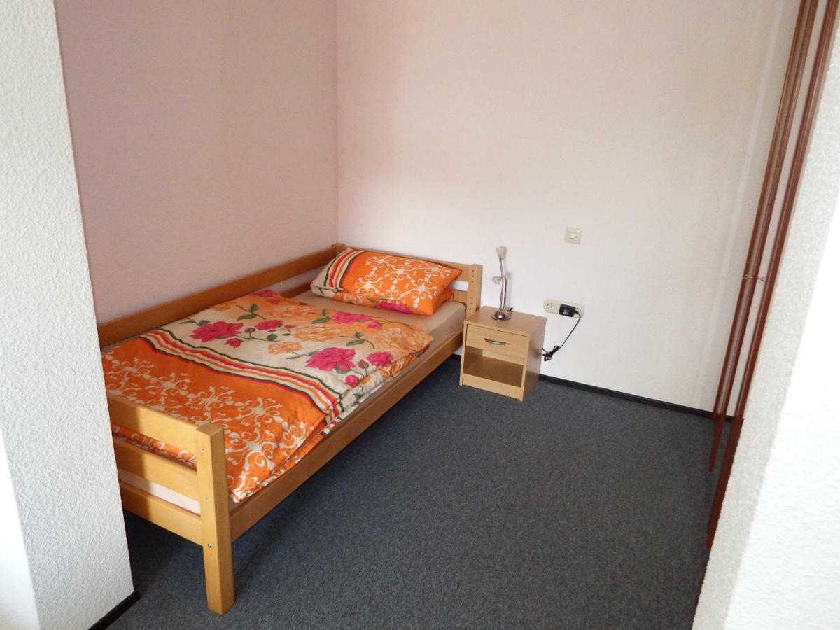 Nette Ferienwohnung Mit Eigenem Eingang Und Sonnenterrasse Idstein Exterior photo
